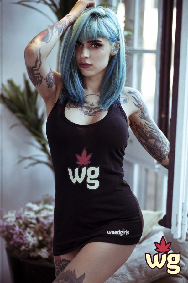 Weed Girls T Shirt | Sexy tattoo woman