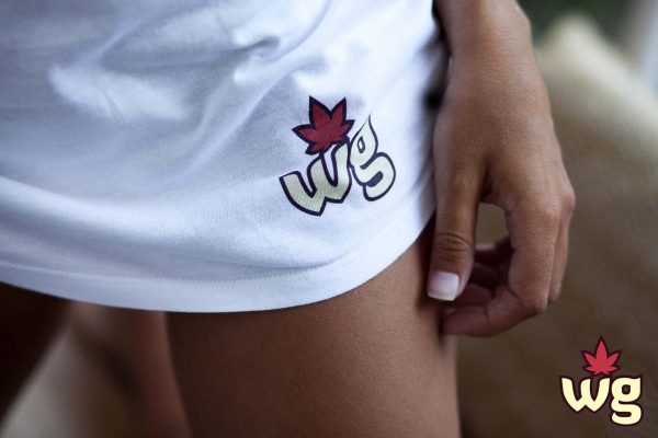 Weed Girls T Shirt | logo