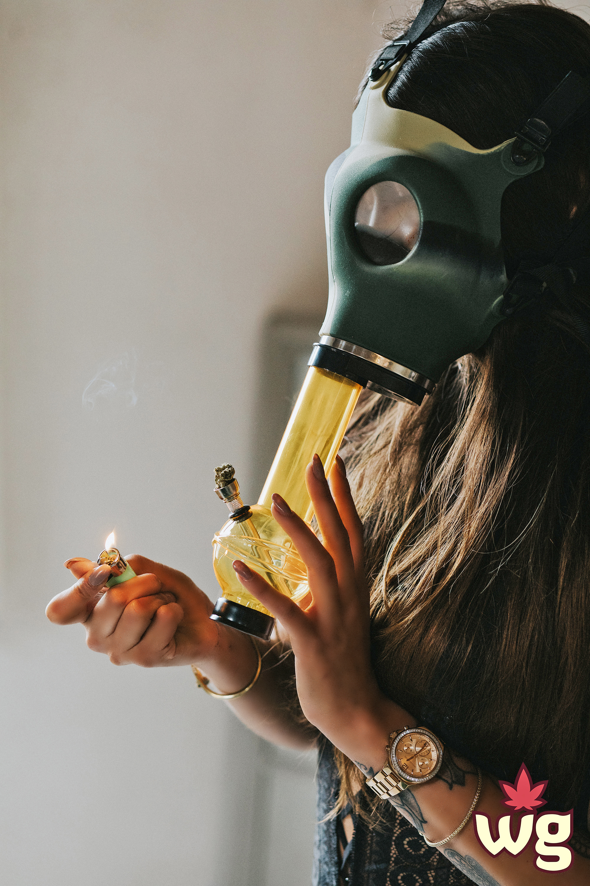 hot woman smoking weed | vape gas mask | vaping for the first time | weed girls