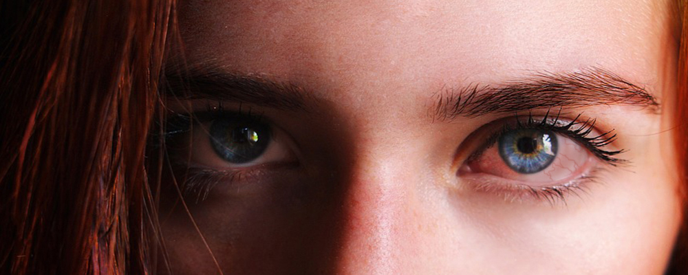 banner red eyes